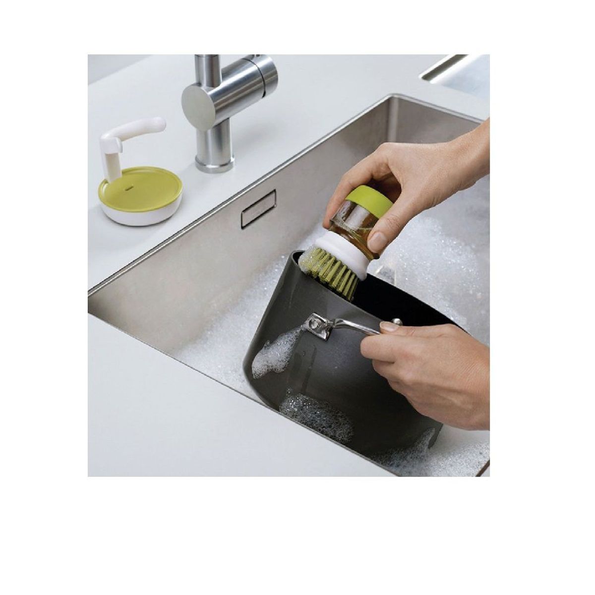 OTTOWARE - CEPILLO LAVAPLATOS CON DISPENSADOR DE JABÓN