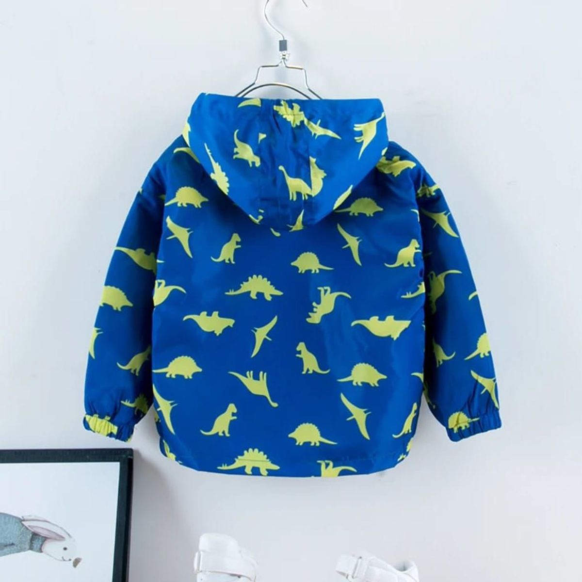 GENERICO - CASACA CORTAVIENTOS DINOS NIÑO