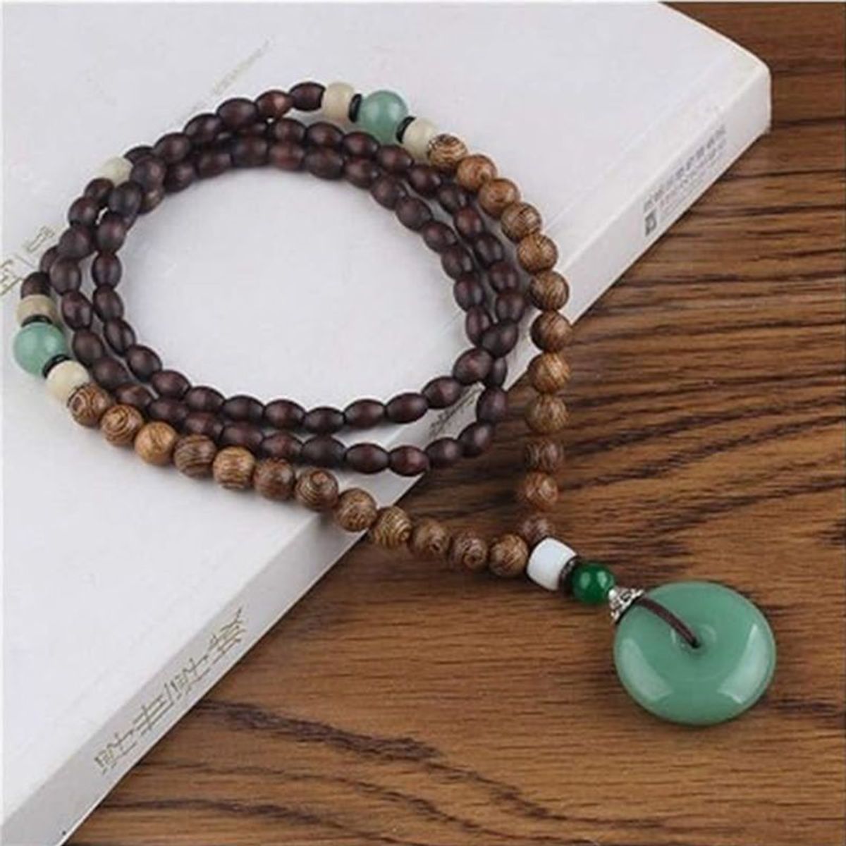 SHOPSMART - Collar Zetta en Madera