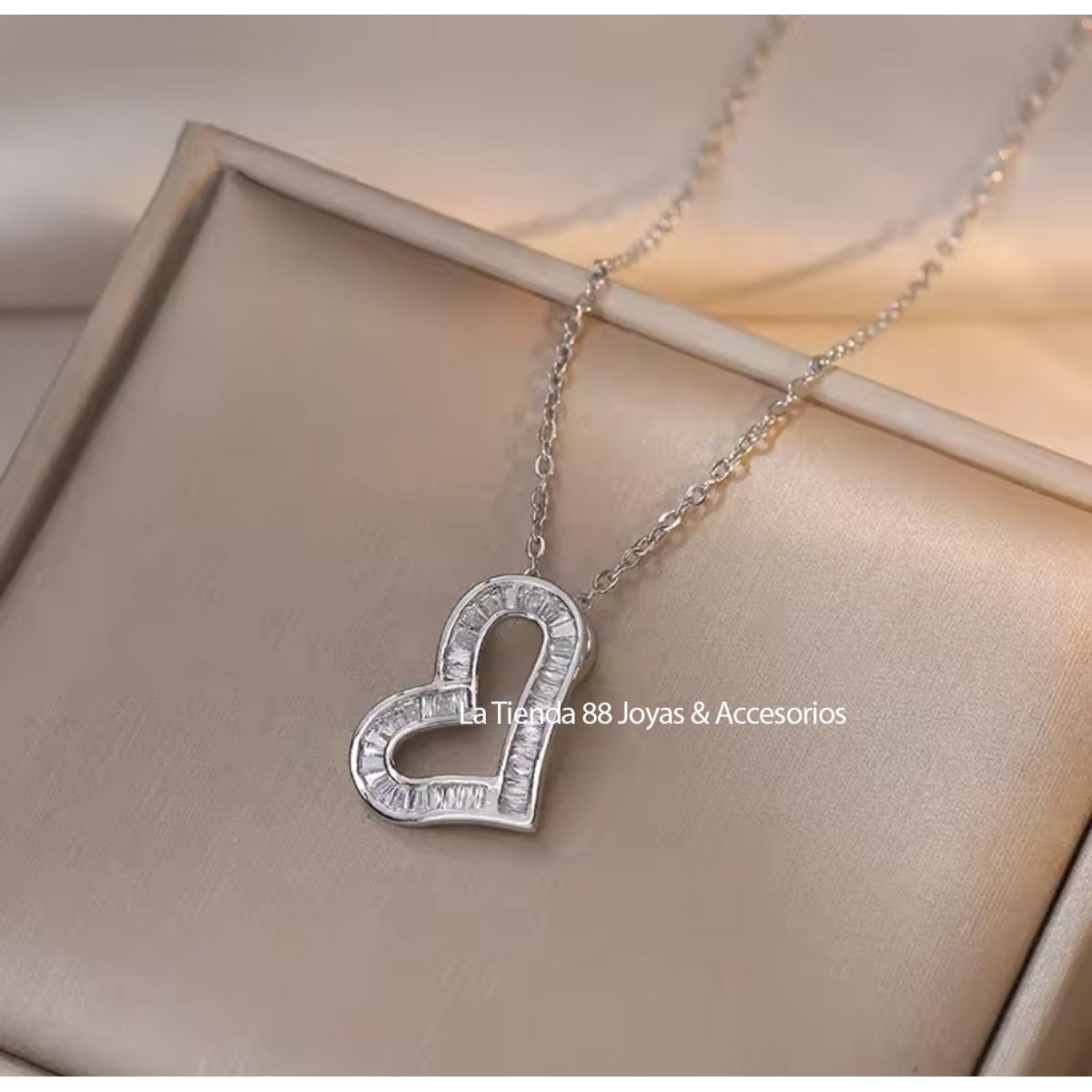 LA TIENDA 88 JOYAS Y ACCESORIOS - La Tienda 88 - Collar Mujer Corazon Mio Bañado Oro de18k - Blanco