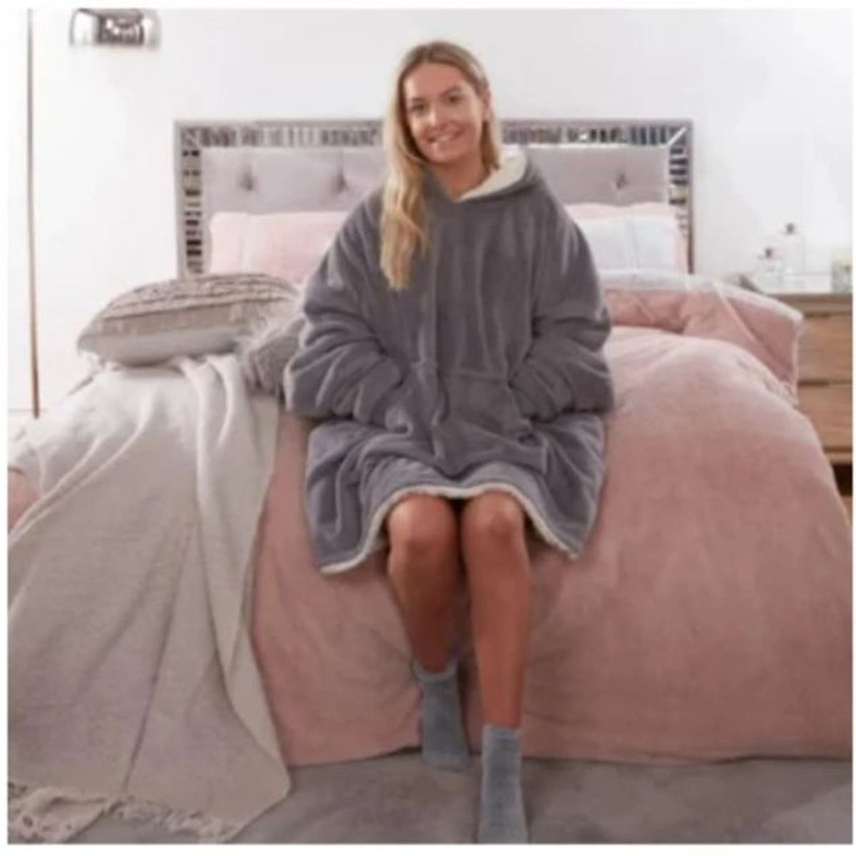 GENERICO - ULLTRA POLERA DE FELPA CON CAPUCHA UNISEX