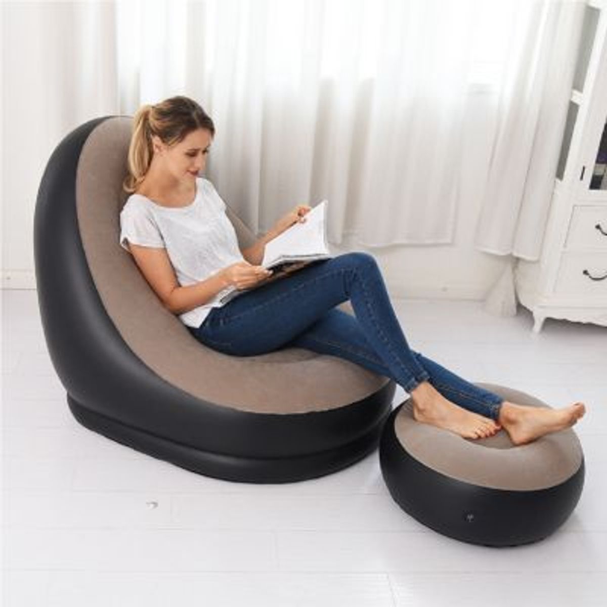 GENERICO - SILLON INFLABLE CON POSAPIES PORTATIL