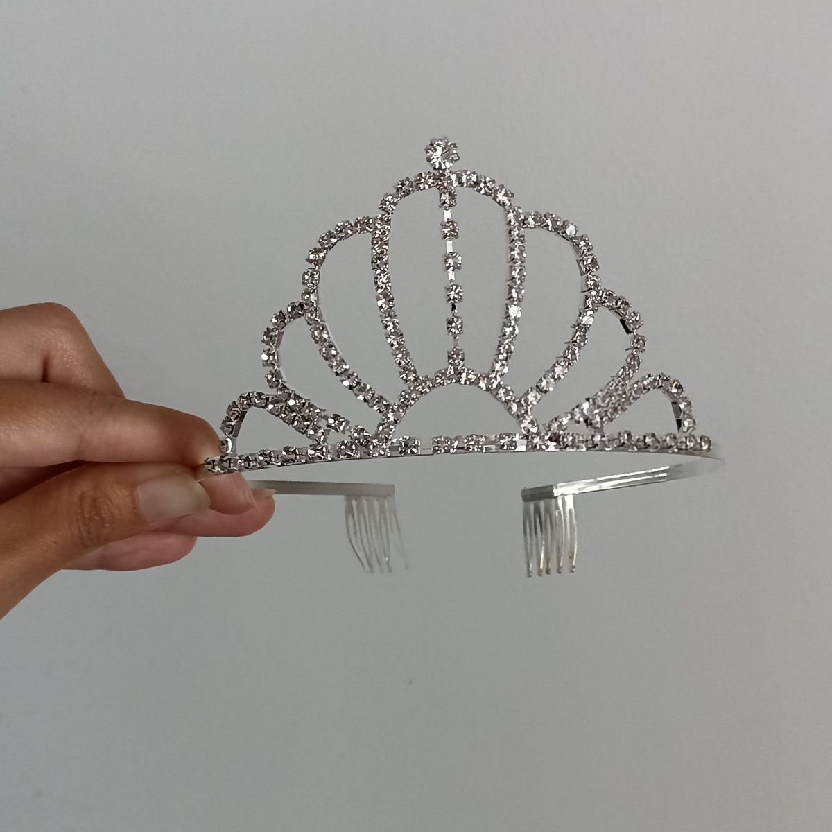 GENERICO - Corona tiara diadema plateada grande cumpleaños modelo reina