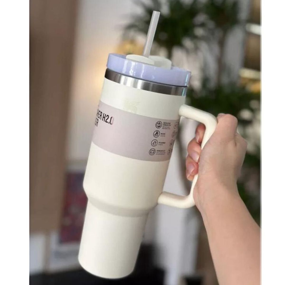 STANLEY - Termo Stanley Quencher 1.18l Crema Acero Inoxidable