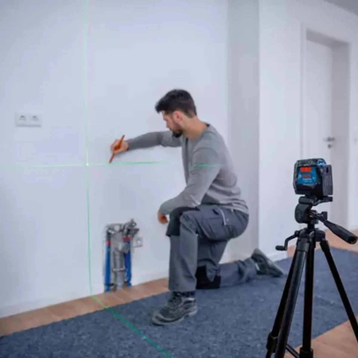 BOSCH - Nivel Láser Bosch GLL 12-22 G Verde Líneas Autonivelante Bateria