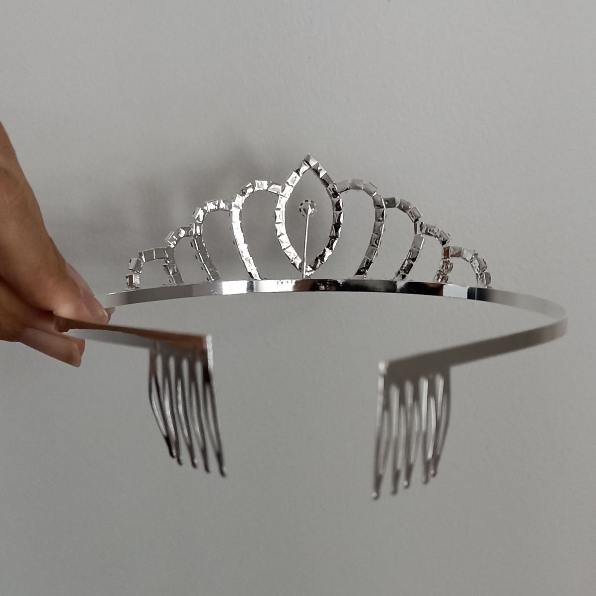 GENERICO - Corona tiara diadema plateada cumpleaños princesa Tiana