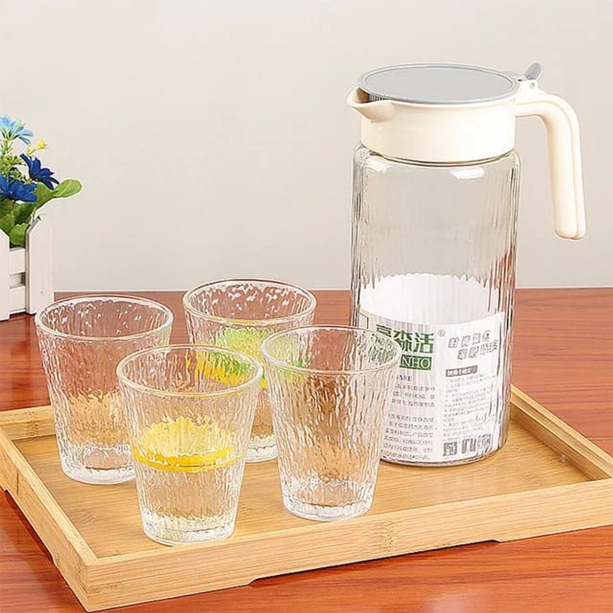 GENERICO - SET DE JARRAS + 4 VASOS