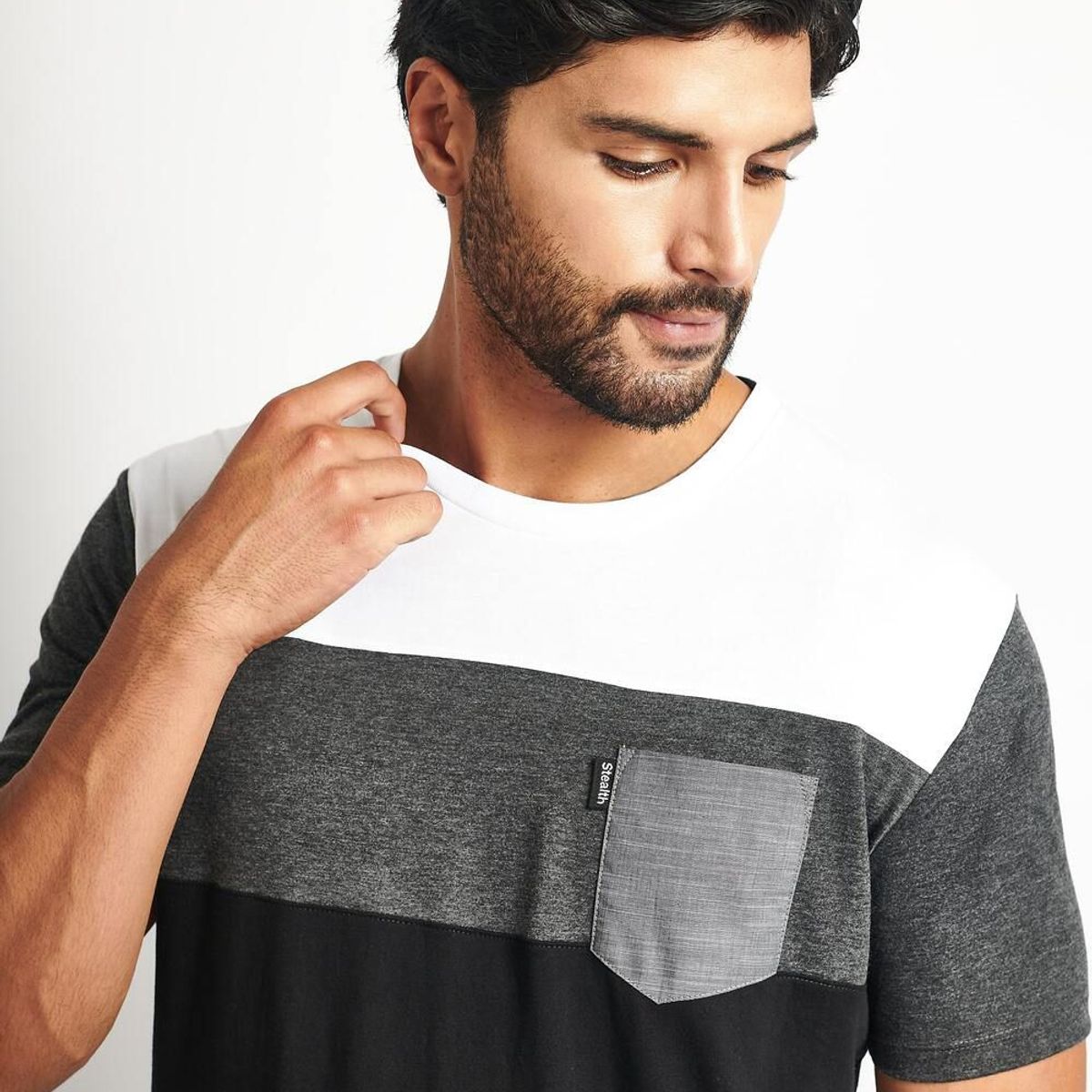STEALTH - Polo Manga Corta Cuello Redondo Hombre Bloques Stealth