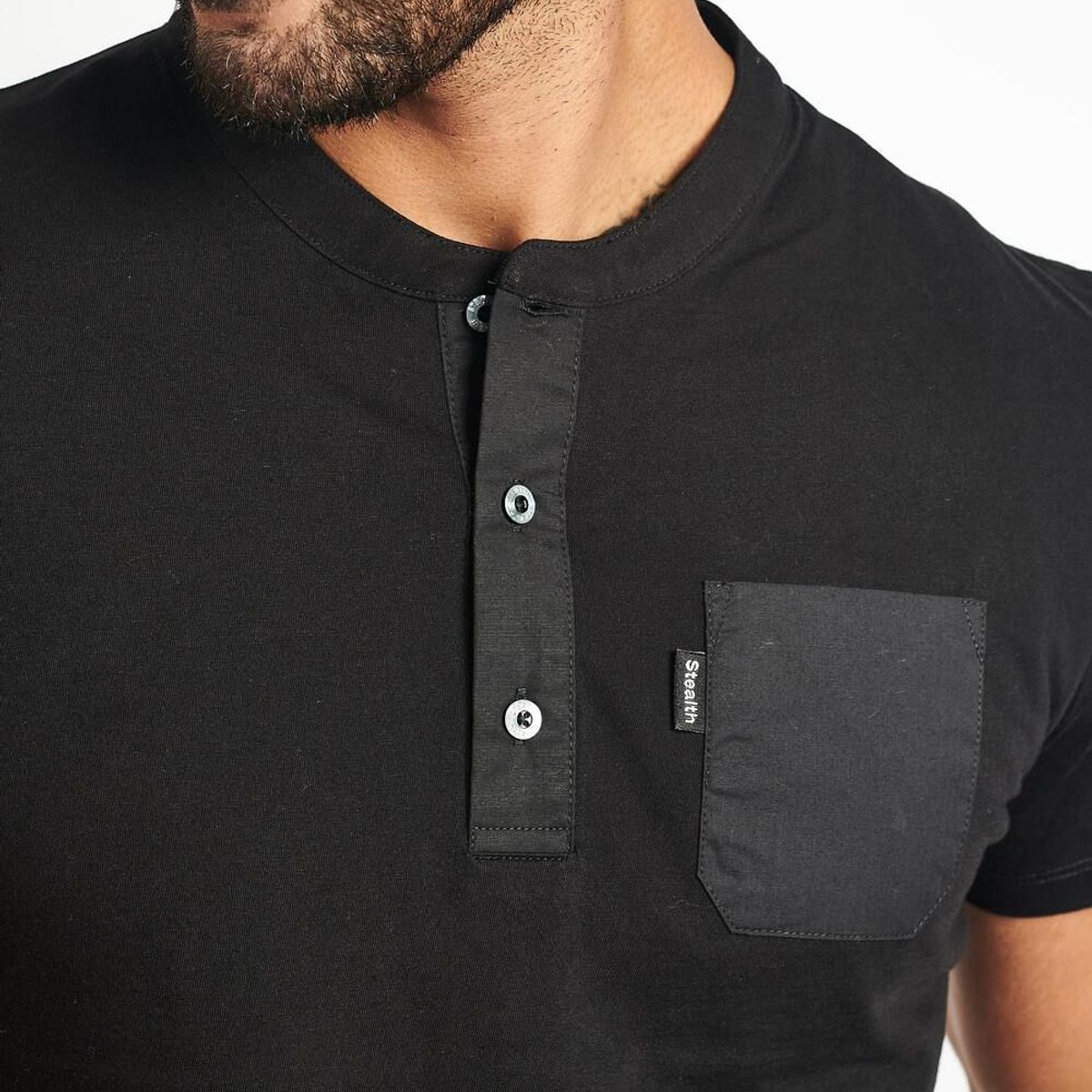 STEALTH - Polo Manga Corta Cuello Henley Hombre Stealth