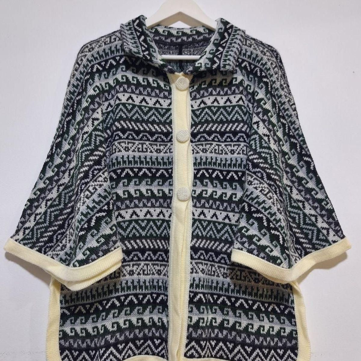 GENERICO - Ruana murciélago de Alpaca