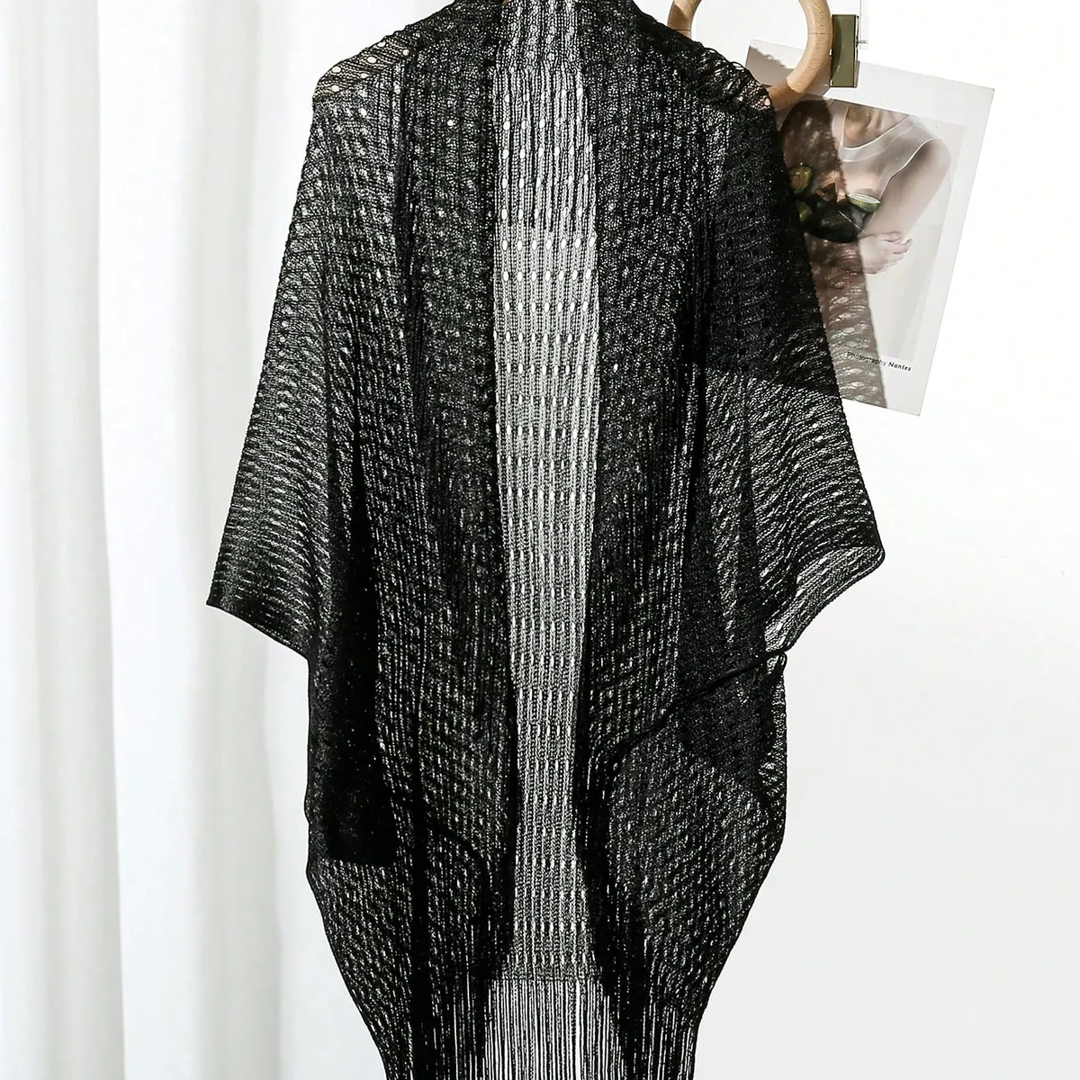 KAST PE - Capa Chal Negro tejido Malla Resplandor