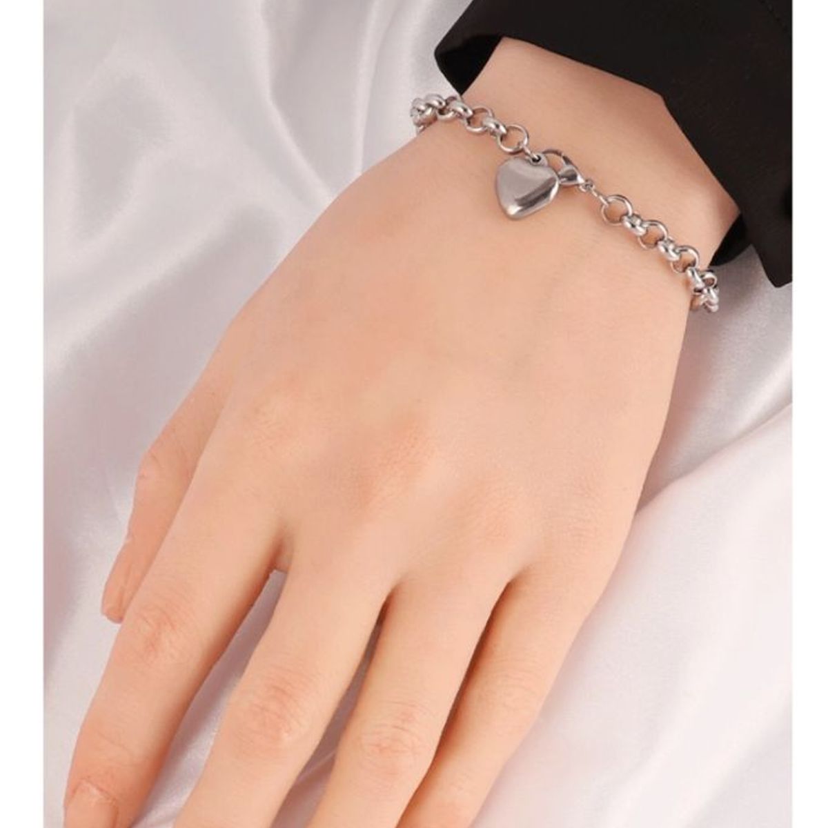 GENERICO - PULSERA DE ACERO INOXIDABLE TIPO ESLABON LOVE