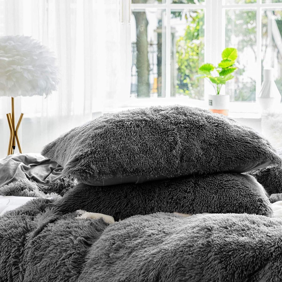 GENERICO - EDREDÓN PIEL DE OSO KING + 2 FUNDAS DE ALMOHADA GRIS OSCURO