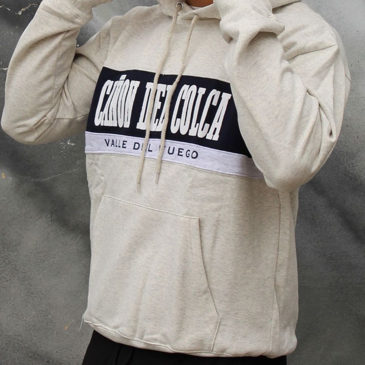 ALDO'S SINCE 1986 - POLERA CON CAPUCHA - COLCA