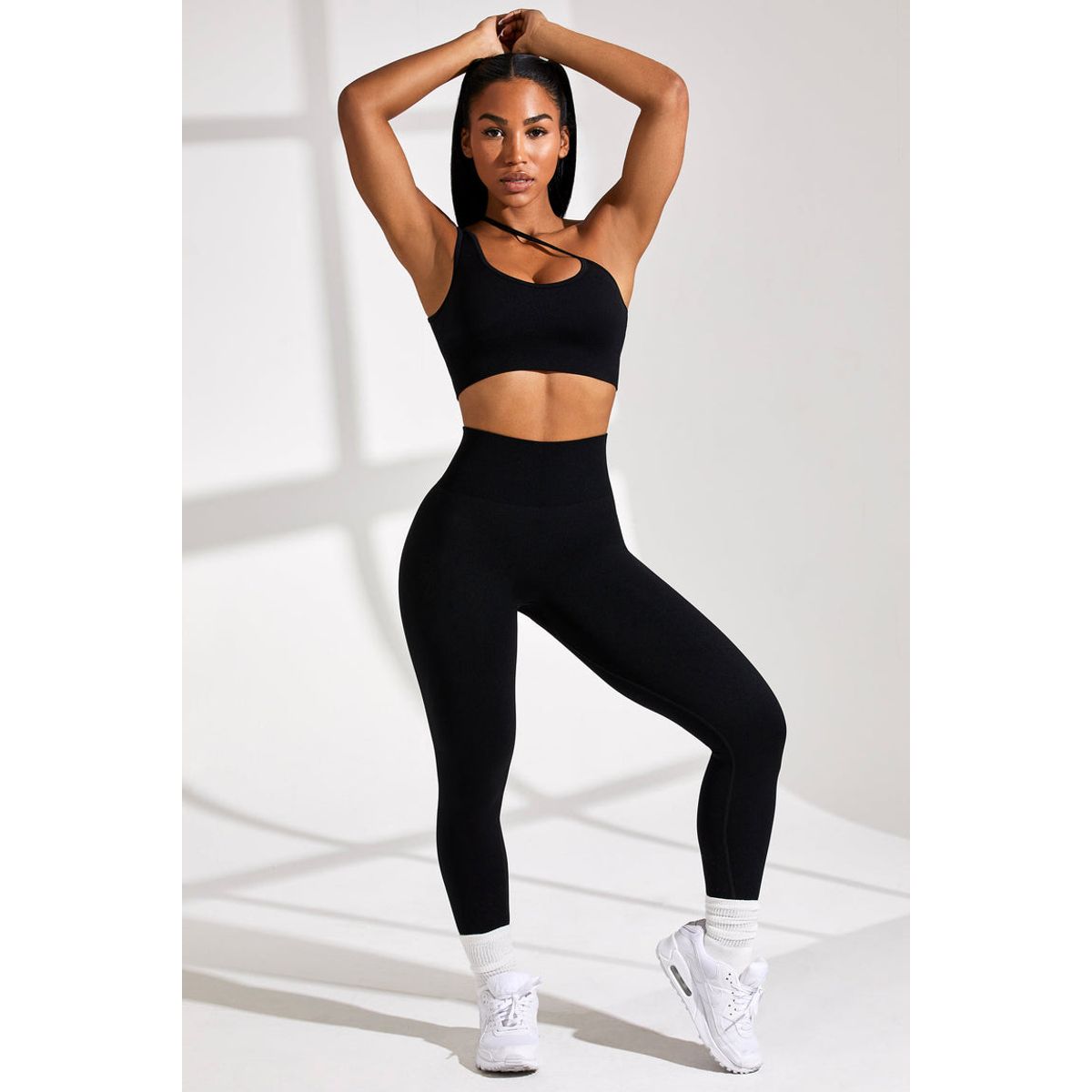 GENERICO - Conjunto deportivo mujer con push up