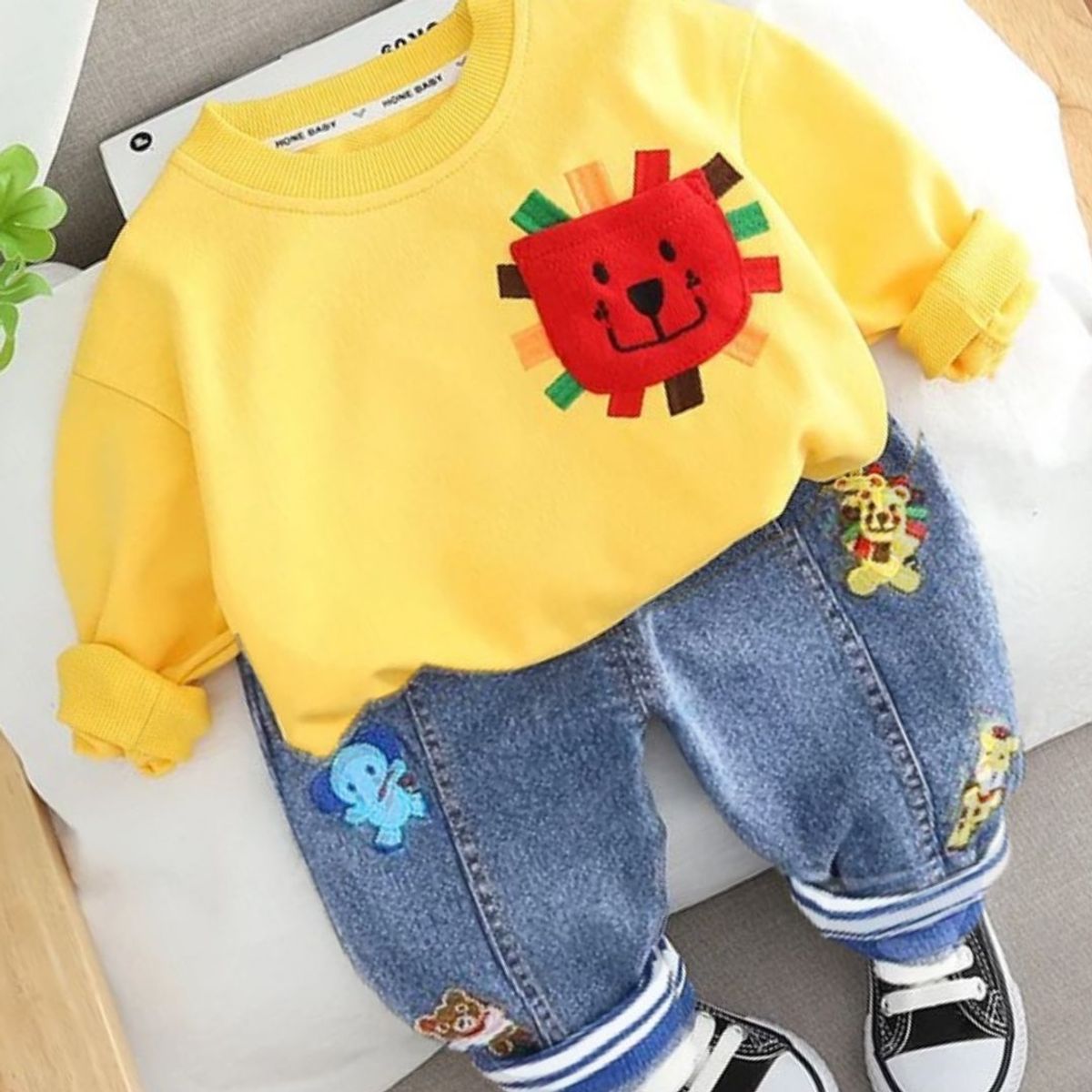 GENERICO - ROPA DE NIÑO DINOSAURIO DE  2 PIEZAS