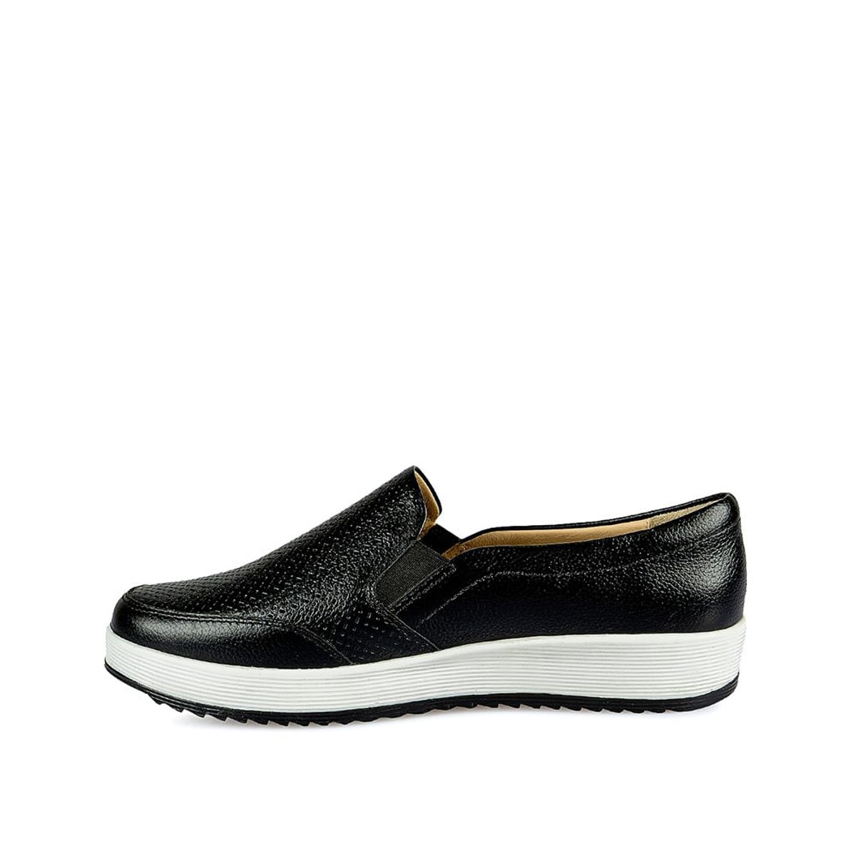 VIALE - Zapato Slip On Casual DENI-2411 Negro Viale Cuero