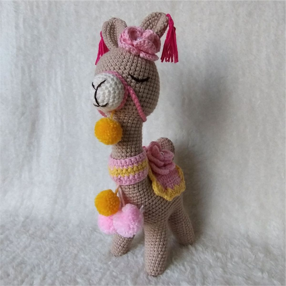 GENERICO - Llama amigurumi peru 27cm peluche adorno