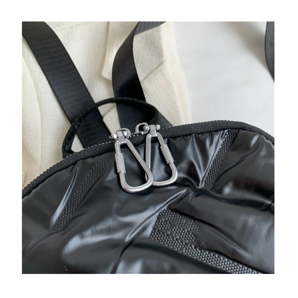 OEM - Mochila Modelo Burbuja V2 Tipo Puffer Premium