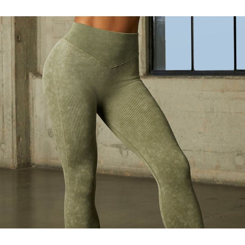 GENERICO - LEGGIN MUJER PUSH UP ACANALADO