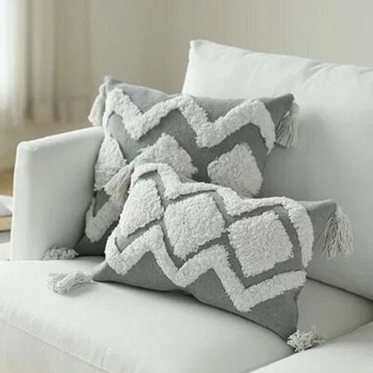 GENERICO - Set De 02 Cojines Boho Plata +Borlas 45x45 cm + 30x50 cm