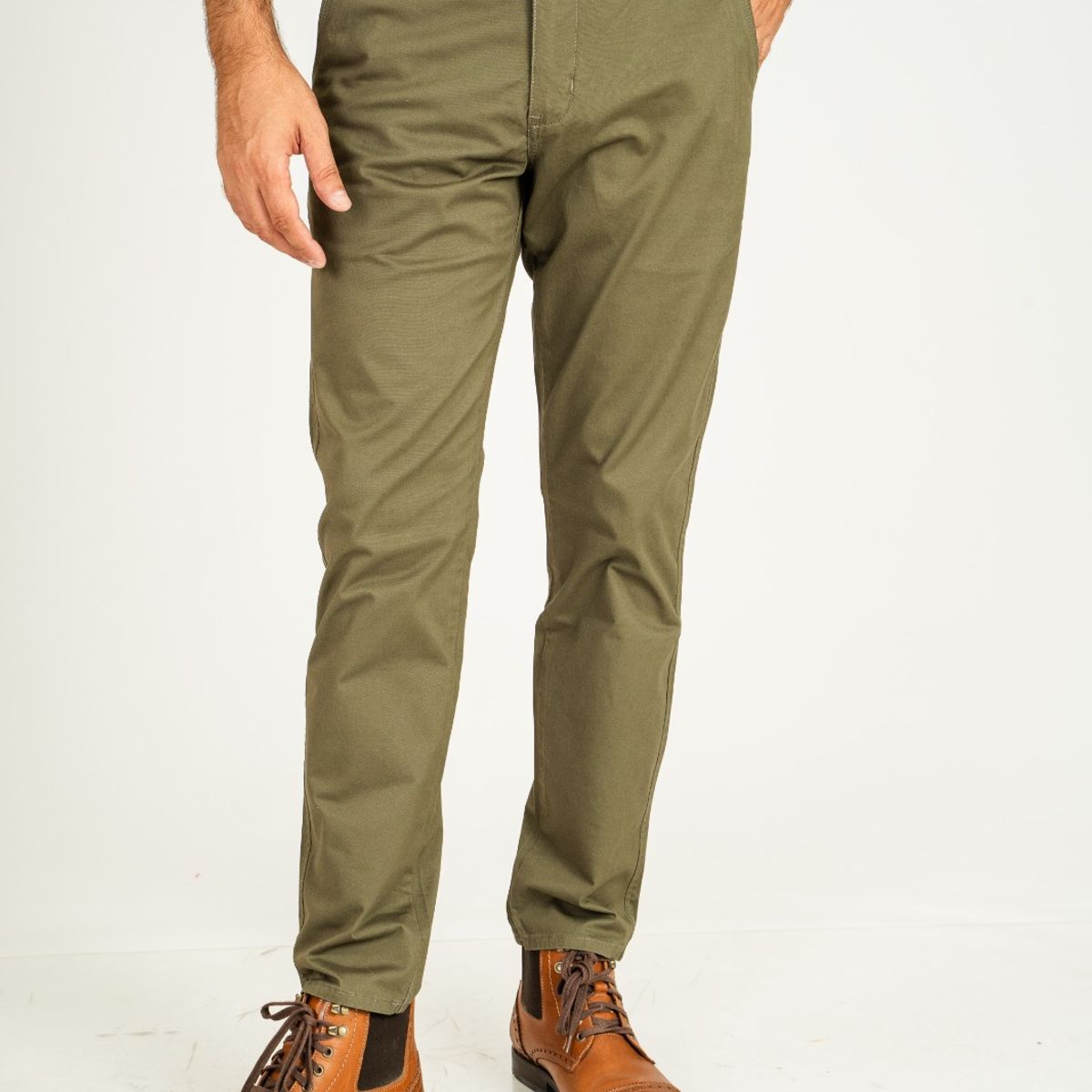 VOLTAIRE - Pantalón drill regular fit VERDE OLIVO