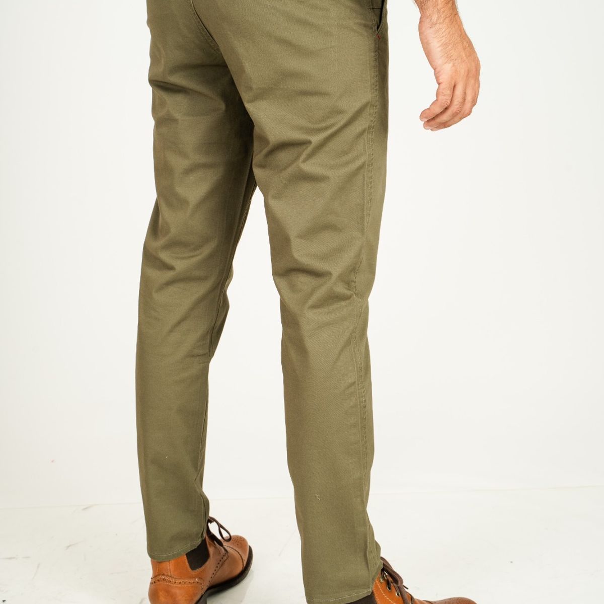 VOLTAIRE - Pantalón drill regular fit VERDE OLIVO