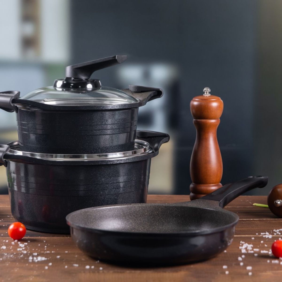 ROICHEN - Juego de ollas 5 Piezas Natural Black Roichen