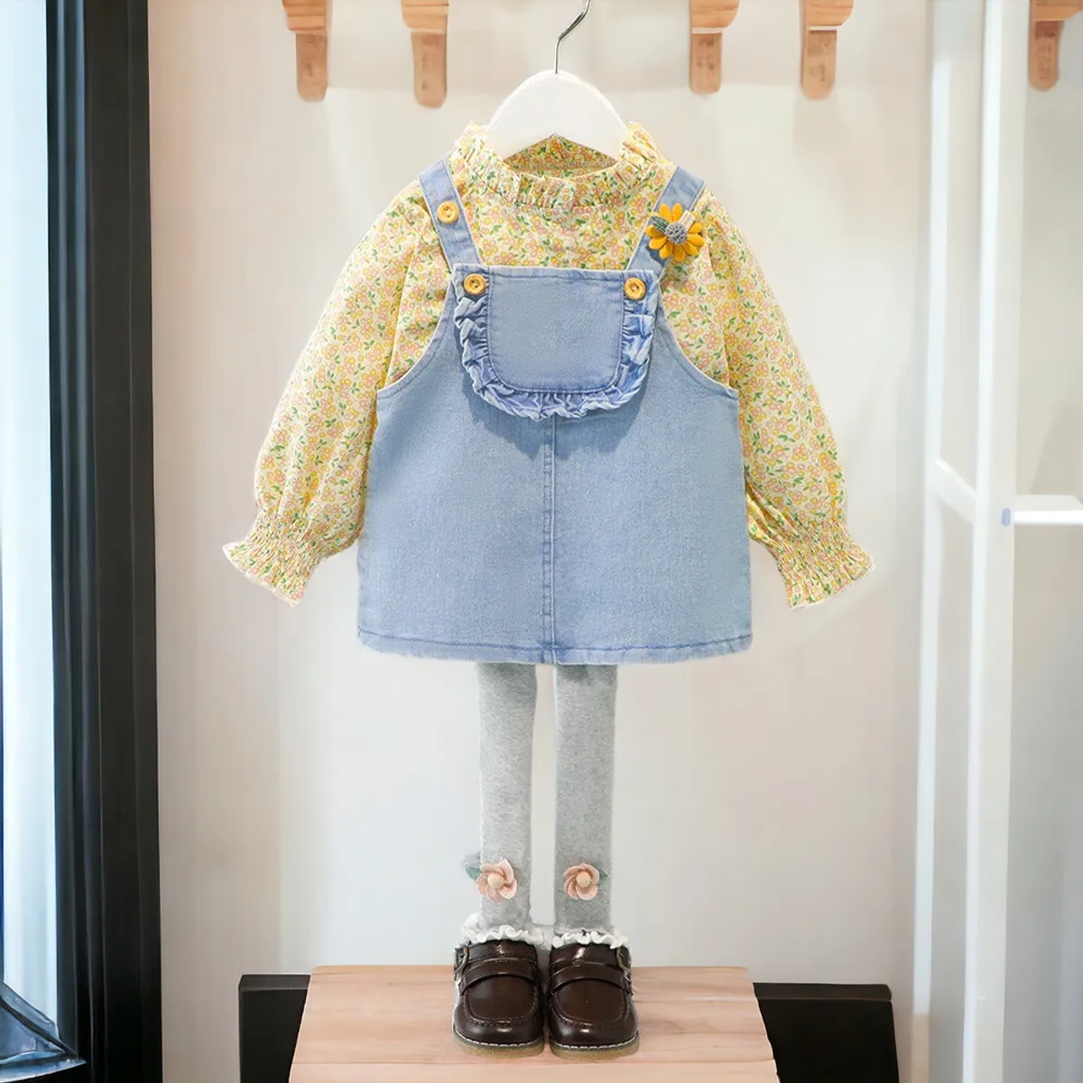 GENERICO - ROPA DE NIÑA DE 3 PIEZAS ( OVEROLL + PANTALONETA + BLUSA)