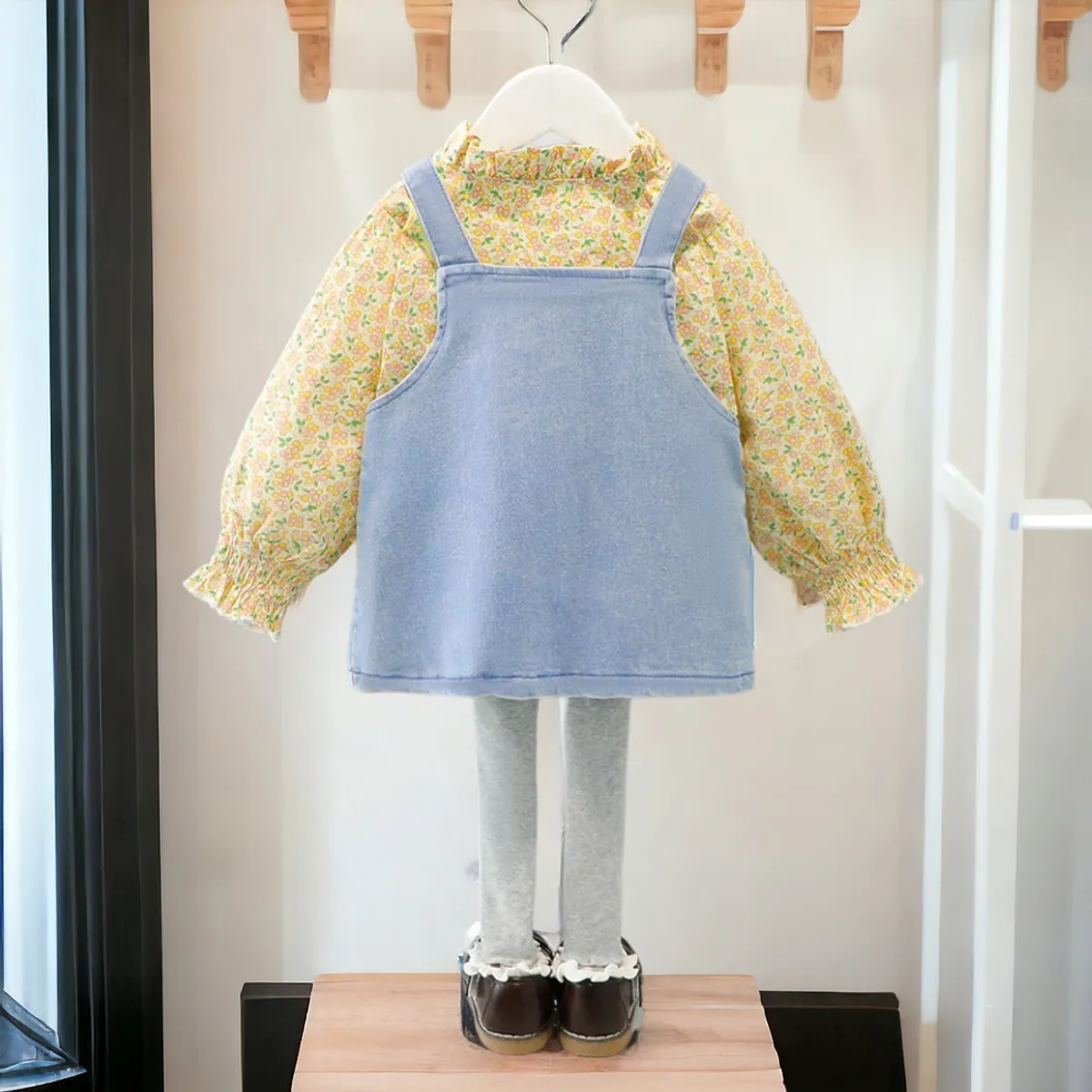 GENERICO - ROPA DE NIÑA DE 3 PIEZAS ( OVEROLL + PANTALONETA + BLUSA)