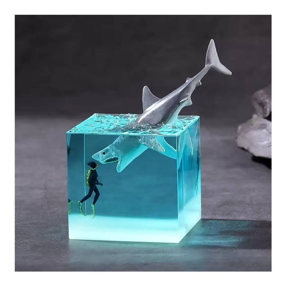 SHEEPBUSTER - Lampara de Noche Decorativa 3D Tiburon