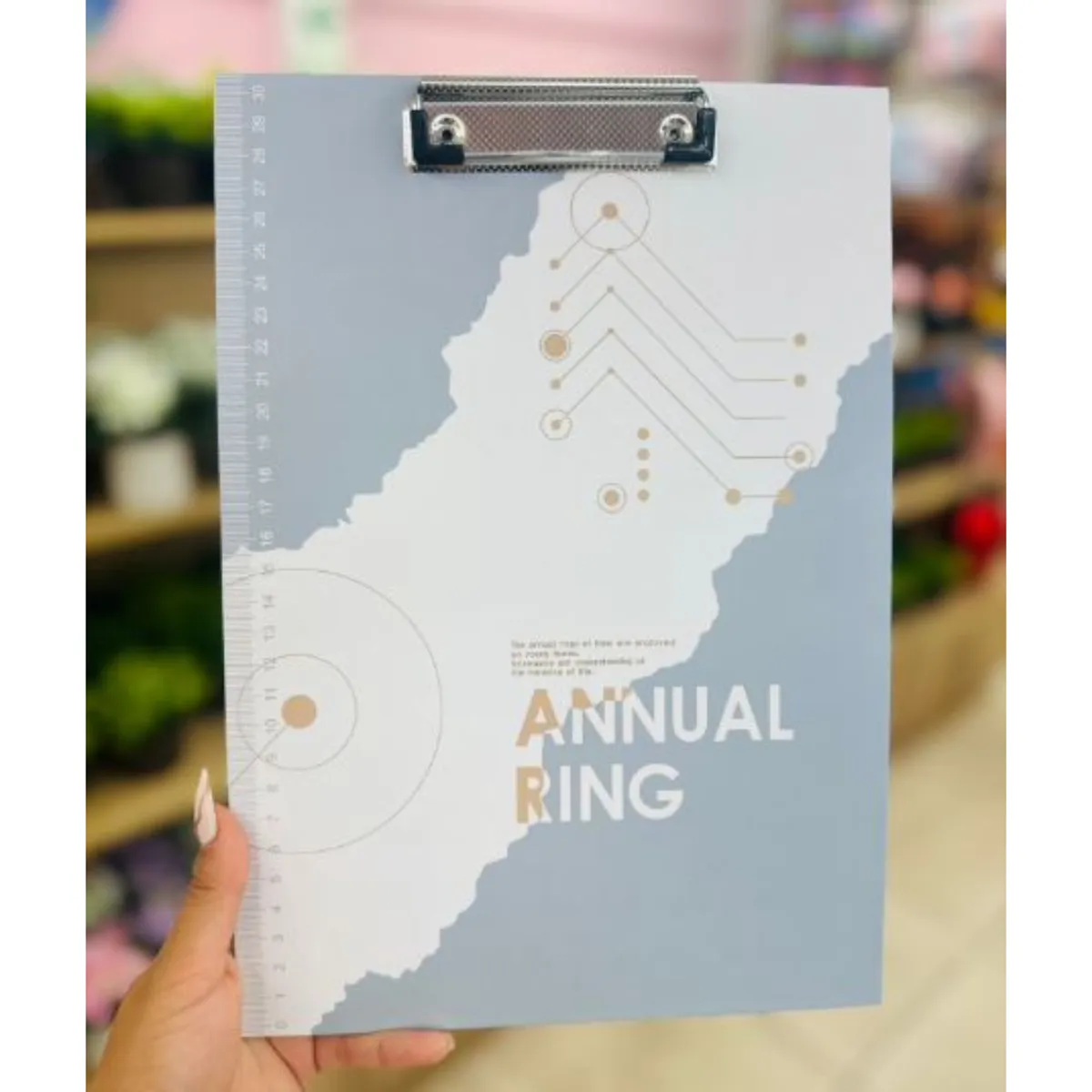 GENERICO - TABLERO PORTA PAPELES A4 X3 UND