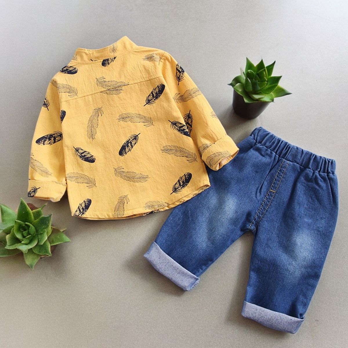 GENERICO - ROPA DE NIÑO  FENIX 2 SETS - CAMISA Y PANTALON