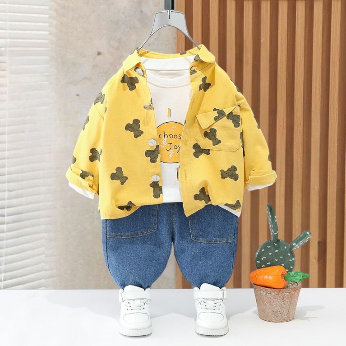 GENERICO - CONJUNTO DE NIÑO BEBE  MODELO OSITO -  DE 3 PIEZAS