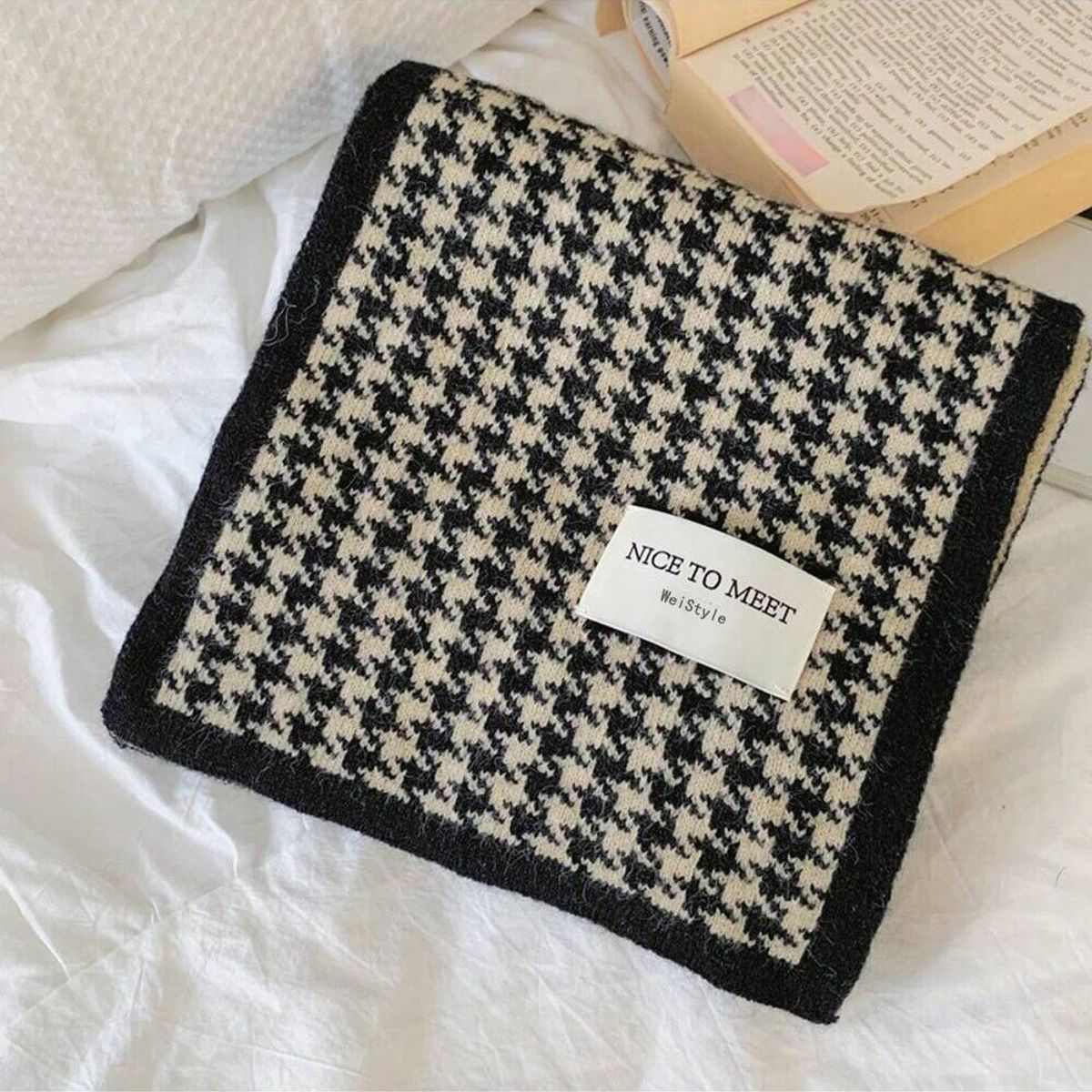 KAST PE - Bufanda Chalina Indigo Negro Diseño cuadros con patrones