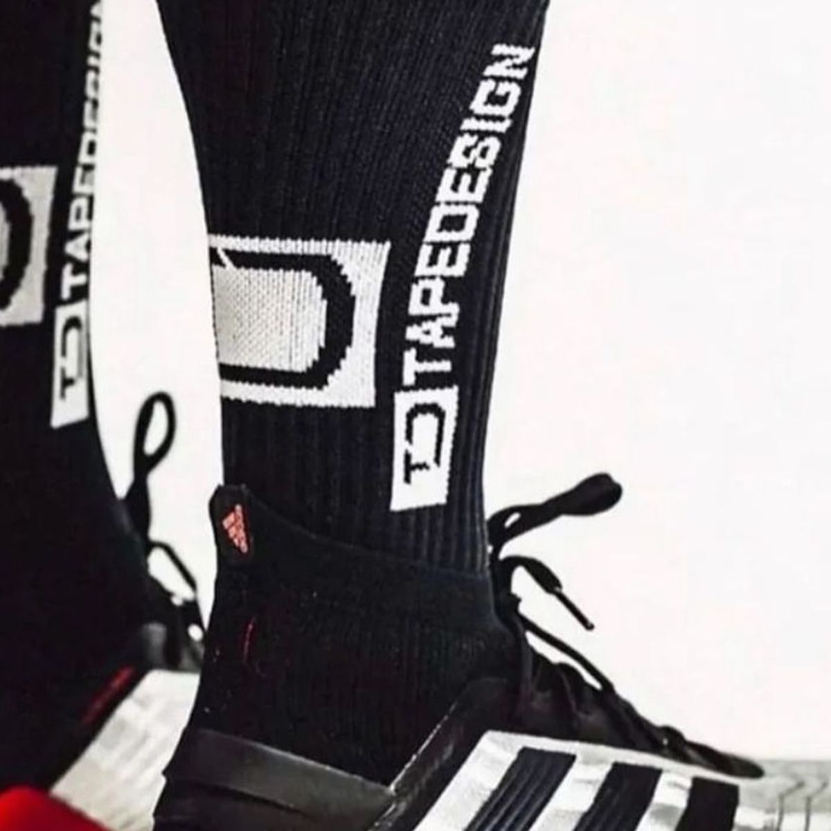 GENERICO - Medias Deportivas Antideslizantes TD