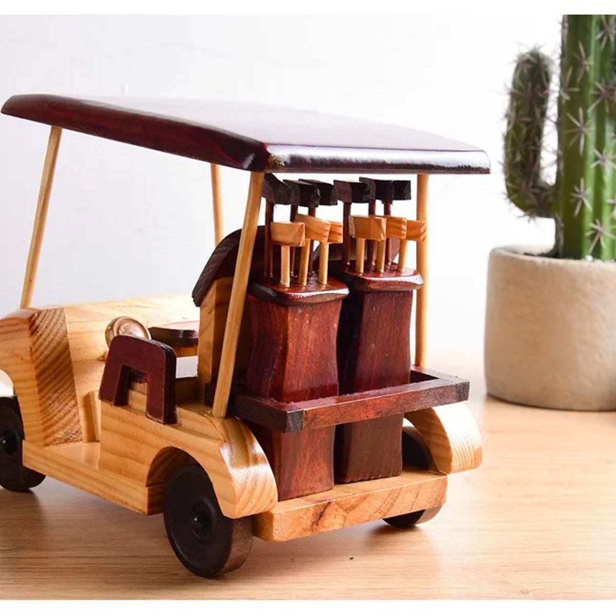 GENERICO - Adorno en madera Carro Golf