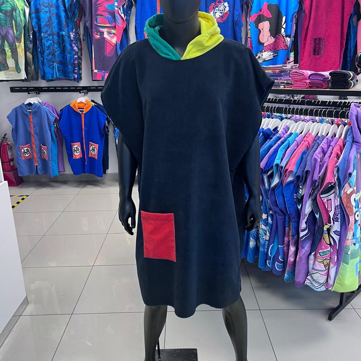 GENERICO - TOALLA CORDANO CAMBIADOR TALLA ML ADULTO NEGRO RASTA UNISEX