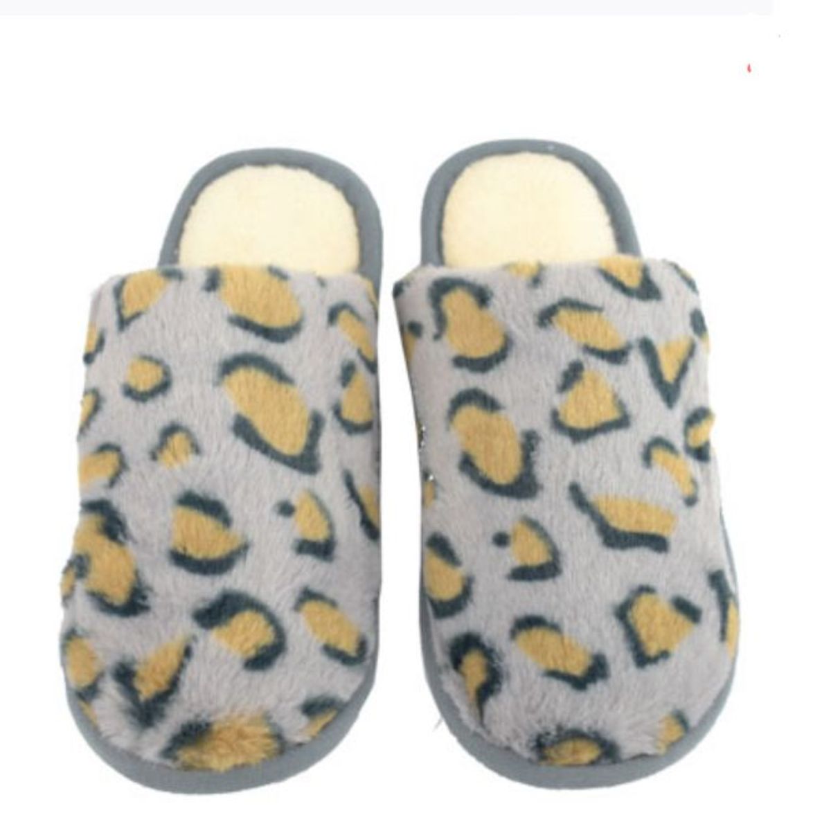 IMPORTADO MC - Pantuflas para damas modelo Animal Print-