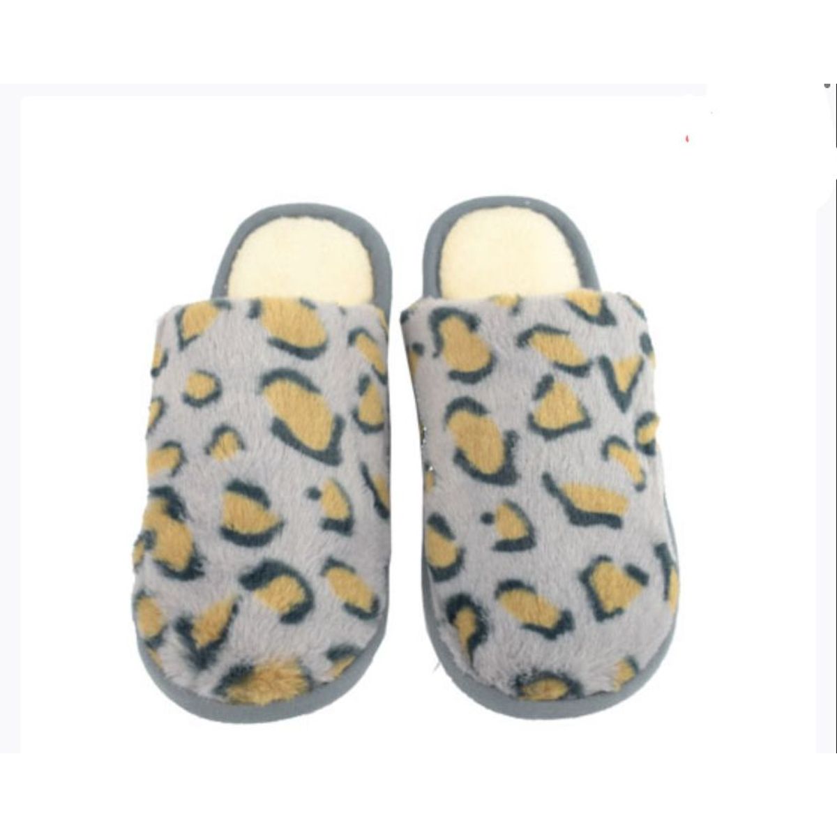 IMPORTADO MC - Pantuflas para damas modelo Animal Print-