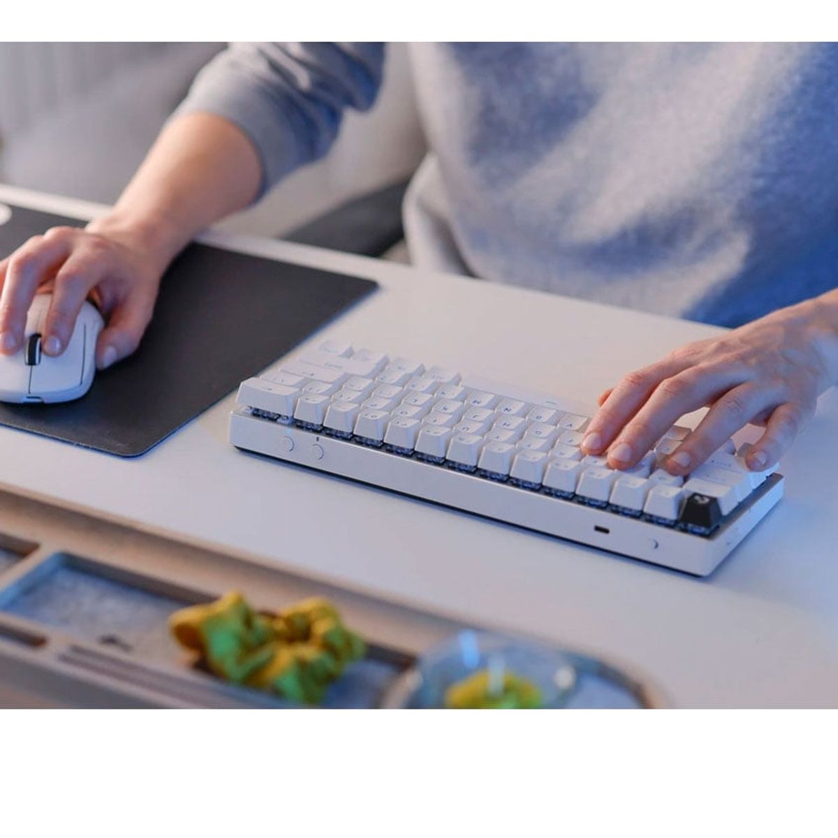 LOGITECH - Nuevo Teclado Inalámbrico LogitechG PRO X 60 LIGHTSPEED Blanco