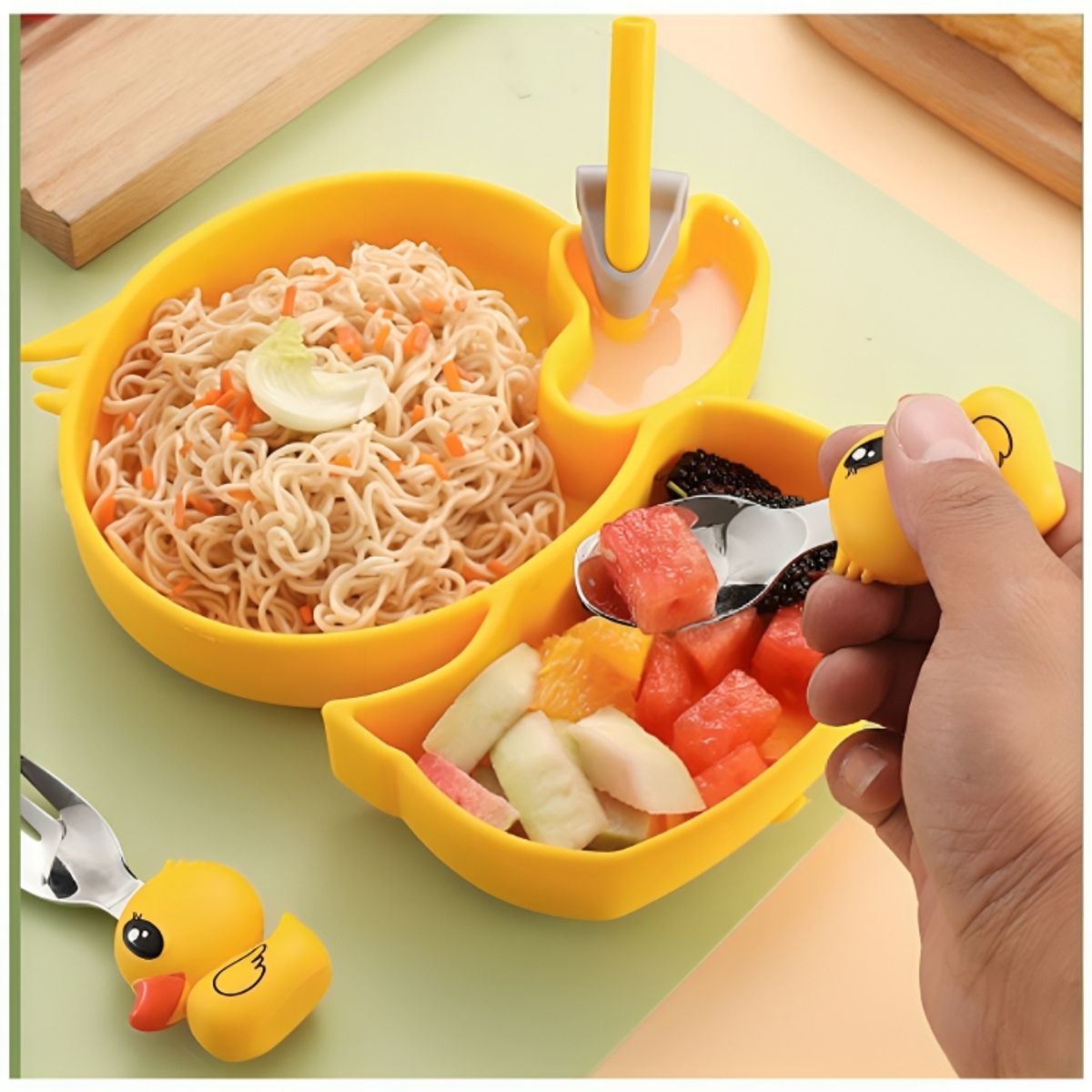 GENERICO - Plato de Silicona Patito con 2 Cubiertos para Bebés Niños