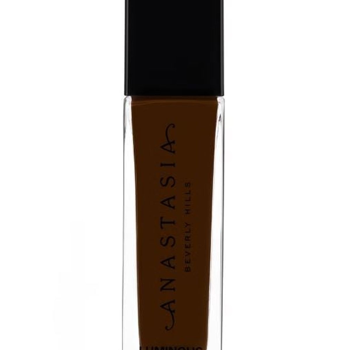 ANASTASIA - Base 590C (very deep skin with a cool undertone) Anastasia