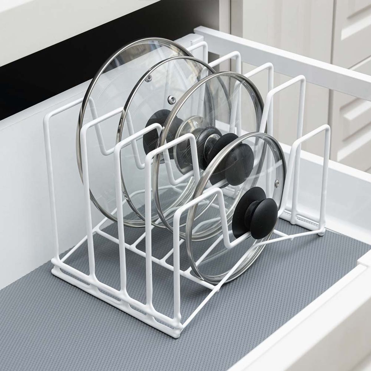 MAS CASA MOBILIARIO Y ACCESORIOS - Organizador de tapas de ollas en color blanco Más Casa Perú