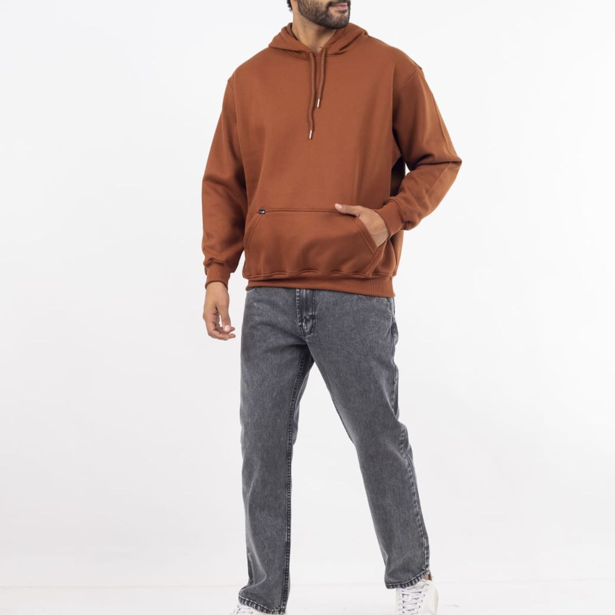 GENERICO - POLERA OVERSIZE URBANA CON CAPUCHA