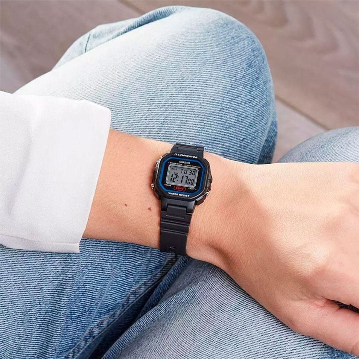 CASIO - Reloj Casio LA-20WH-1C Mujer