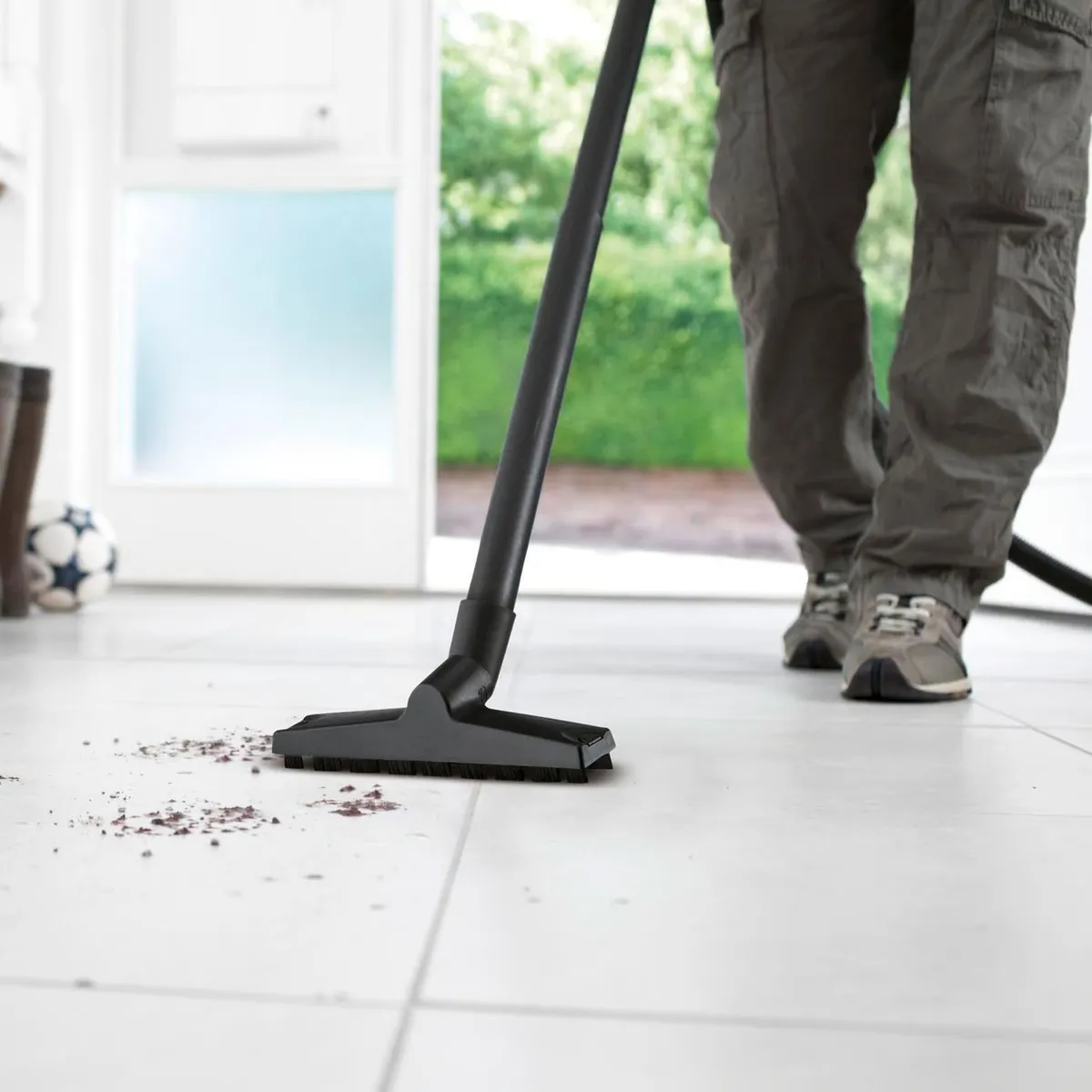 KAERCHER - Aspiradora KAERCHER  1000W WD 1