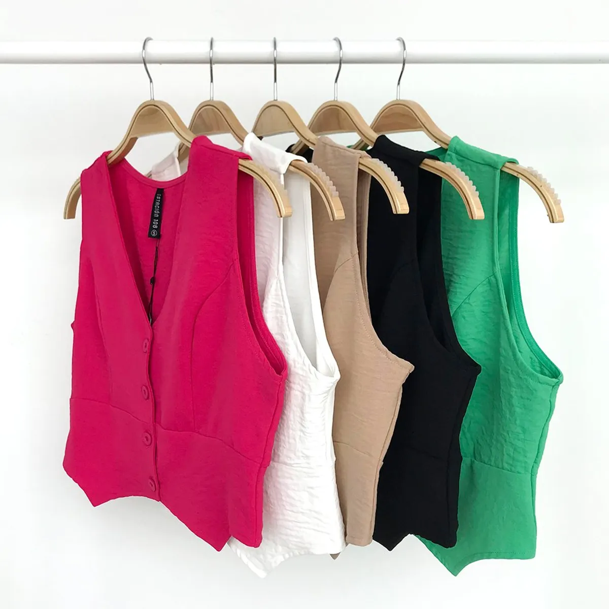 GENERICO - Chaleco Casual Camila Color Beige Estacion 108