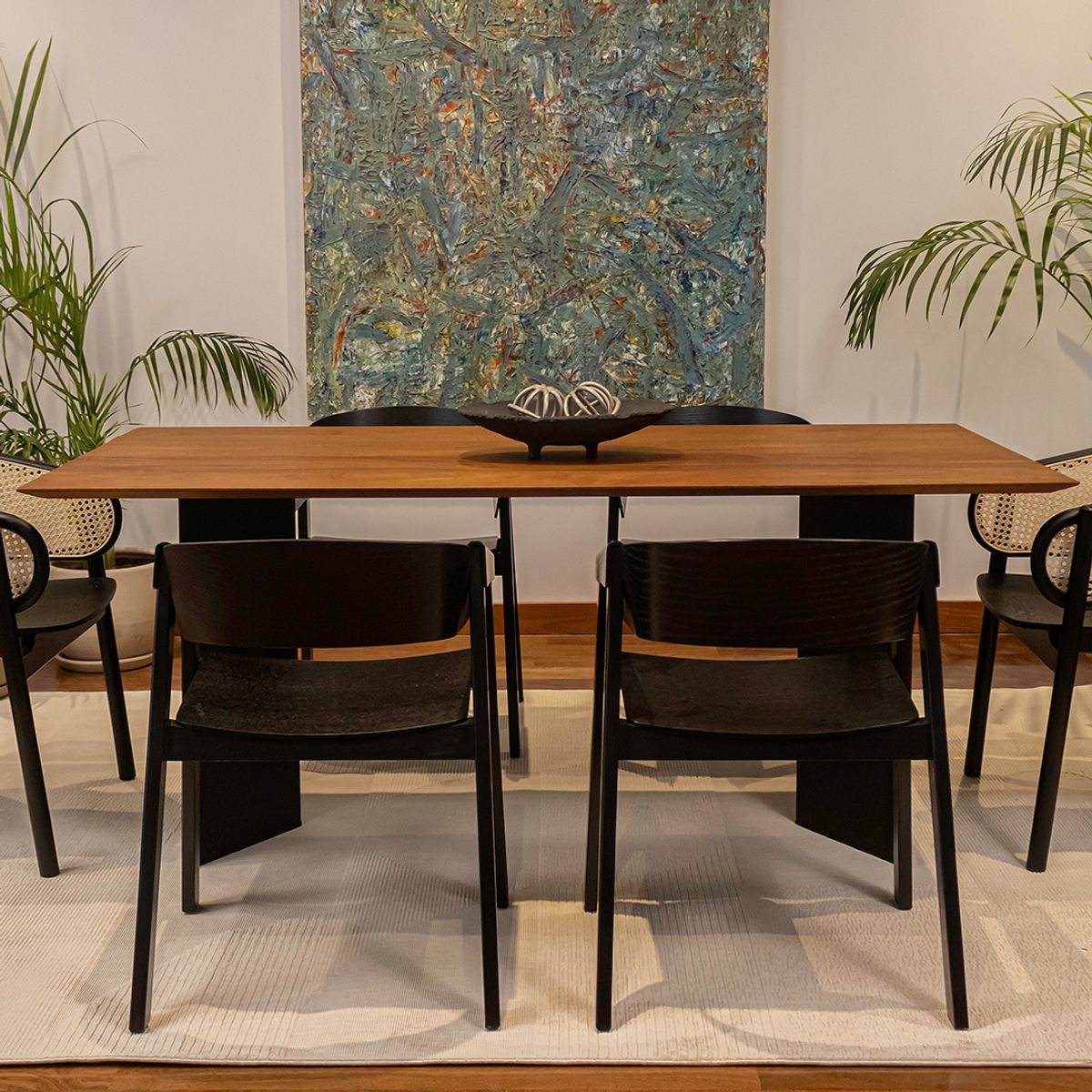 NIHM - Mesa Comedor de Madera Naya Caoba