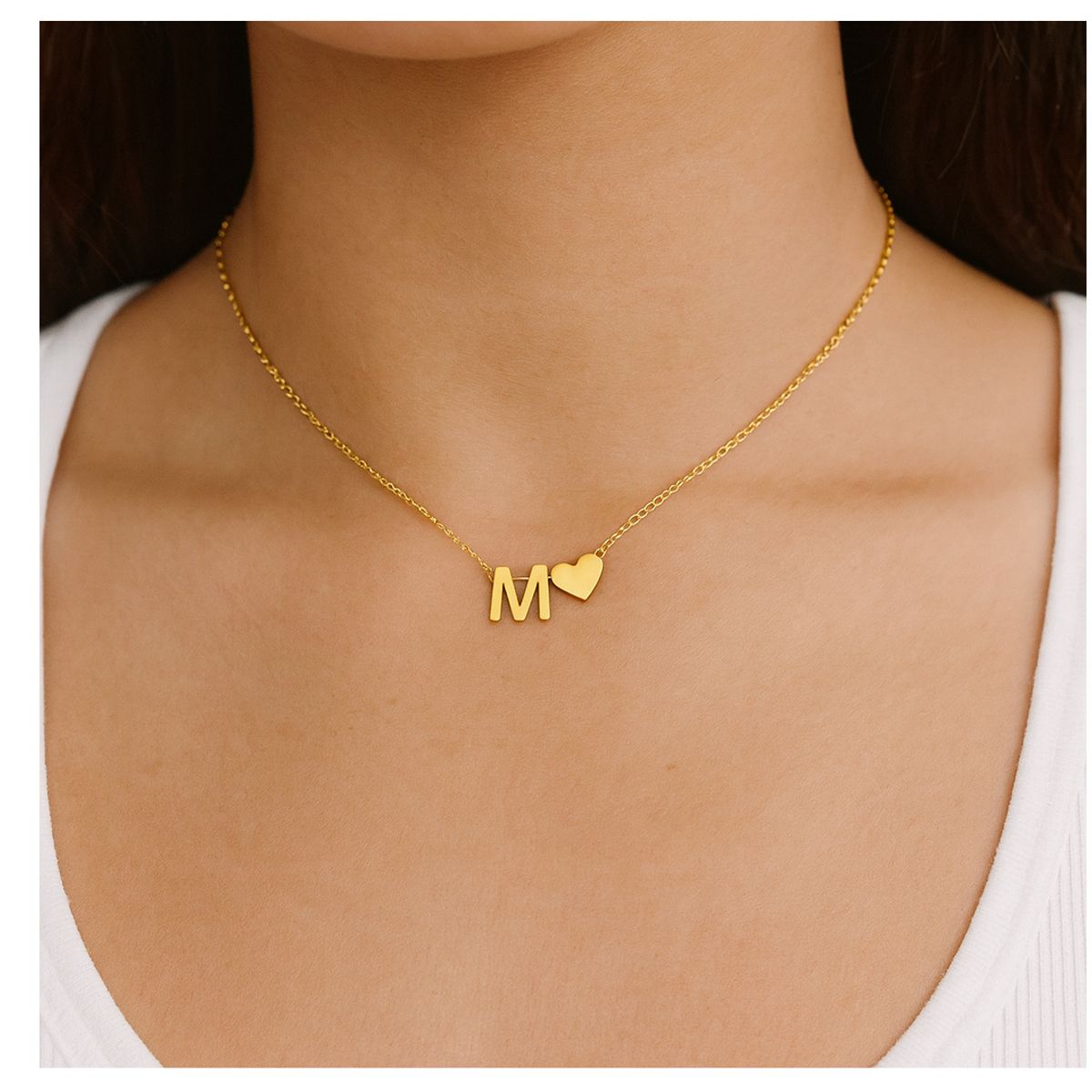 GENERICO - Collar Inicial con corazón letra M